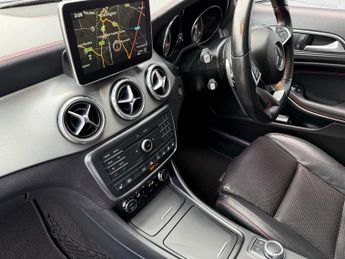 Mercedes GLA Class GLA 220 D 4MATIC AMG LINE PREMIUM PLUS