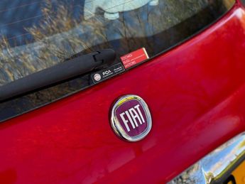 Fiat 500 0.9 TwinAir Lounge Hatchback 3dr Petrol Dualogic Euro 5 (s/s) (8