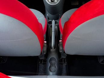 Fiat 500 0.9 TwinAir Lounge Hatchback 3dr Petrol Dualogic Euro 5 (s/s) (8