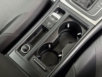 Volkswagen Golf 1.2 TSI BlueMotion Tech S Hatchback 5dr Petrol DSG Euro 5 (s/s) 