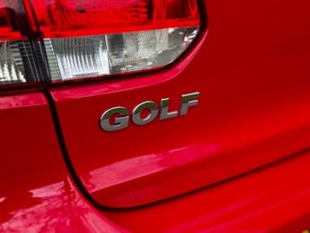 Volkswagen Golf 1.2 TSI S Hatchback 5dr Petrol DSG Euro 5 (105 ps)