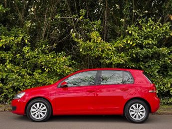 Volkswagen Golf 1.2 TSI S Hatchback 5dr Petrol DSG Euro 5 (105 ps)