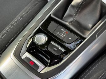 Peugeot 308 1.6 BlueHDi Allure Hatchback 5dr Diesel EAT Euro 6 (s/s) (120 ps