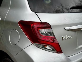 Toyota Yaris 1.33 Dual VVT-i Excel Hatchback 5dr Petrol Multidrive S Euro 6 (