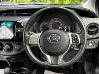 Toyota Yaris 1.33 Dual VVT-i Excel Hatchback 5dr Petrol Multidrive S Euro 6 (