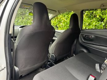 Toyota Yaris 1.33 Dual VVT-i Excel Hatchback 5dr Petrol Multidrive S Euro 6 (