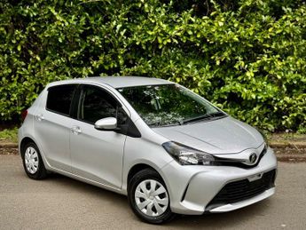 Toyota Yaris 1.33 Dual VVT-i Excel Hatchback 5dr Petrol Multidrive S Euro 6 (