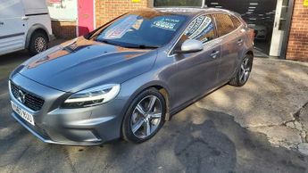 Volvo V40 D2 R-DESIGN NAV PLUS BUY NO DEPOSIT FROM £49 A WEEK - SAT-NAV BL