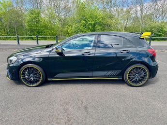 Mercedes A Class A 200 D AMG LINE PREMIUM