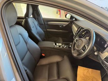 Volvo V90 T6 PLUS AWD