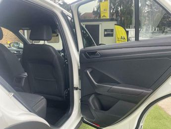 Volkswagen T-Roc R-LINE TSI EVO DSG