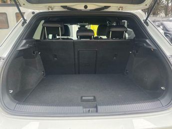Volkswagen T-Roc R-LINE TSI EVO DSG