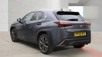 Lexus UX 250H F SPORT DESIGN