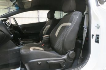 Kia Ceed PRO CEED CRDI GT-LINE ISG 135