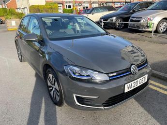 Volkswagen Golf E-GOLF