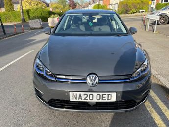 Volkswagen Golf E-GOLF