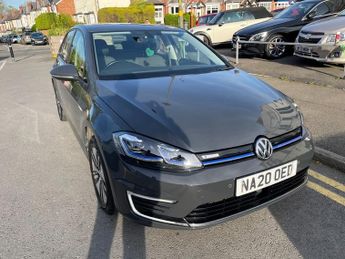 Volkswagen Golf E-GOLF
