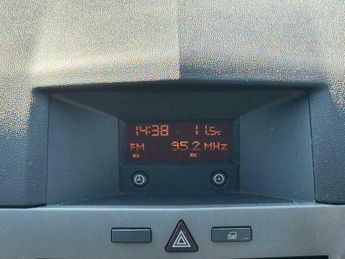 Vauxhall Astra GTC 28