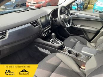 Renault Arkana EVOLUTION 1.6 E-TECH, AUTO HYBRID, 1 OWNER, BLUE, FULL HSITORY