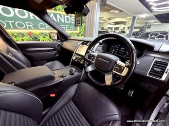 Land Rover Discovery R-DYNAMIC SE [3X LAND ROVER SERVICES, EXTENDED LAND ROVER WARRAN