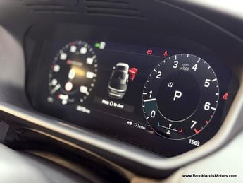 Land Rover Discovery R-DYNAMIC SE [3X SERVICES & HUGE SPEC]