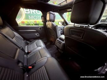 Land Rover Discovery R-DYNAMIC SE [3X LAND ROVER SERVICES, EXTENDED LAND ROVER WARRAN