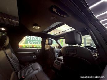 Land Rover Discovery R-DYNAMIC SE [3X SERVICES & HUGE SPEC]