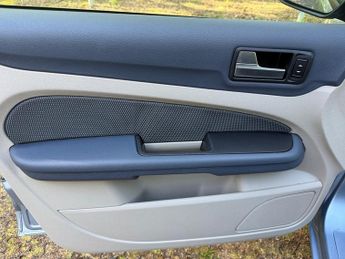 Ford Focus ZETEC CLIMATE 16V