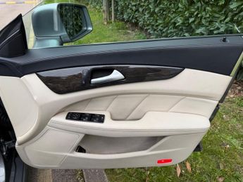 Mercedes SLK CLS220 BLUETEC AMG LINE