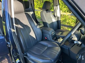 Land Rover Discovery SDV6 GRAPHITE 1 FOMER KEEPER FROM NEW ULEZ COMPLIANT 7 SEATS FUL