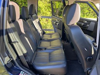 Land Rover Discovery SDV6 GRAPHITE 1 FOMER KEEPER FROM NEW ULEZ COMPLIANT 7 SEATS FUL