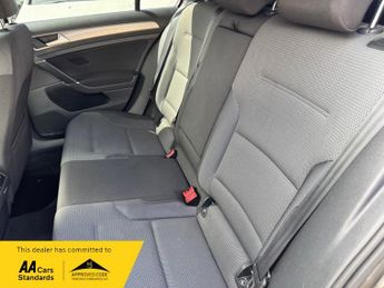 Volkswagen Golf 1.4 TSI BlueMotion Tech SE DSG Euro 5 (s/s) 5dr
