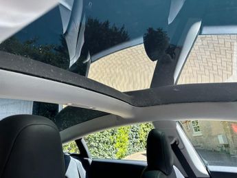 Tesla Model 3 STANDARD RANGE PLUS