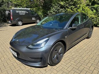 Tesla Model 3 STANDARD RANGE PLUS