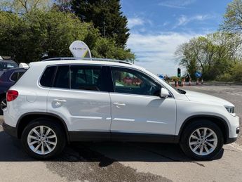 Volkswagen Tiguan SE TDI BLUEMOTION TECHNOLOGY 4MOTION DSG