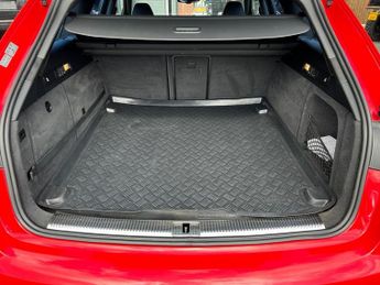 Audi A6 RS6 AVANT TFSI V8 QUATTRO