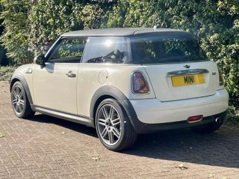 MINI Hatch ONE