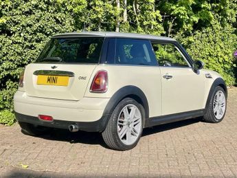 MINI Hatch ONE