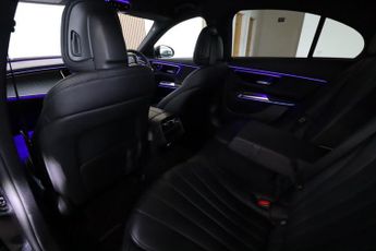 Mercedes E Class E 200 AMG LINE