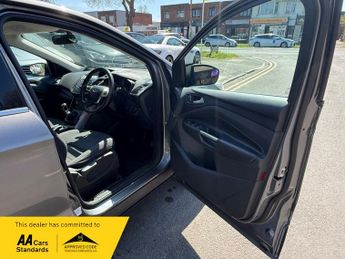 Ford Kuga ZETEC TDCI