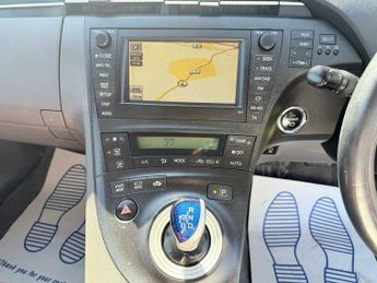 Toyota Prius 1.8 VVT-h T Spirit CVT Euro 5 (s/s) 5dr