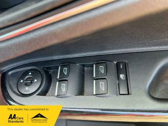 Ford B-Max ZETEC RED EDITION