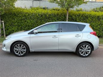 Toyota Auris VVT-I EXCEL