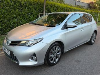 Toyota Auris VVT-I EXCEL