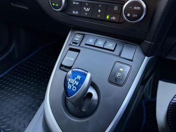 Toyota Auris VVT-I EXCEL