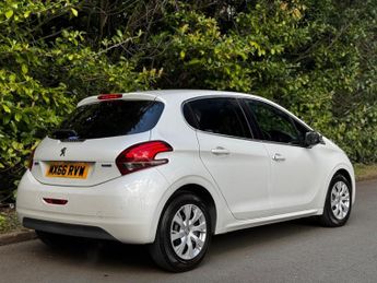 Peugeot 208 1.2 PureTech Tech Edition Hatchback 5dr Petrol EAT Euro 6 (s/s) 