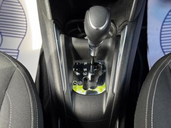 Peugeot 208 1.2 PureTech Tech Edition Hatchback 5dr Petrol EAT Euro 6 (s/s) 