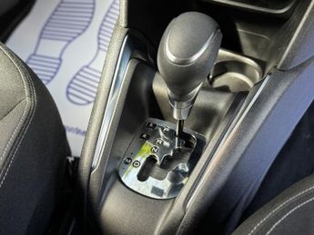 Peugeot 208 1.2 PureTech Tech Edition Hatchback 5dr Petrol EAT Euro 6 (s/s) 
