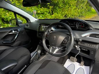 Peugeot 208 1.2 PureTech Tech Edition Hatchback 5dr Petrol EAT Euro 6 (s/s) 