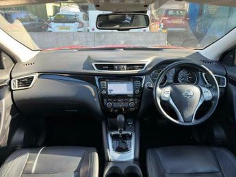 Nissan Qashqai 1.2 DIG-T Tekna XTRON 2WD Euro 6 (s/s) 5dr